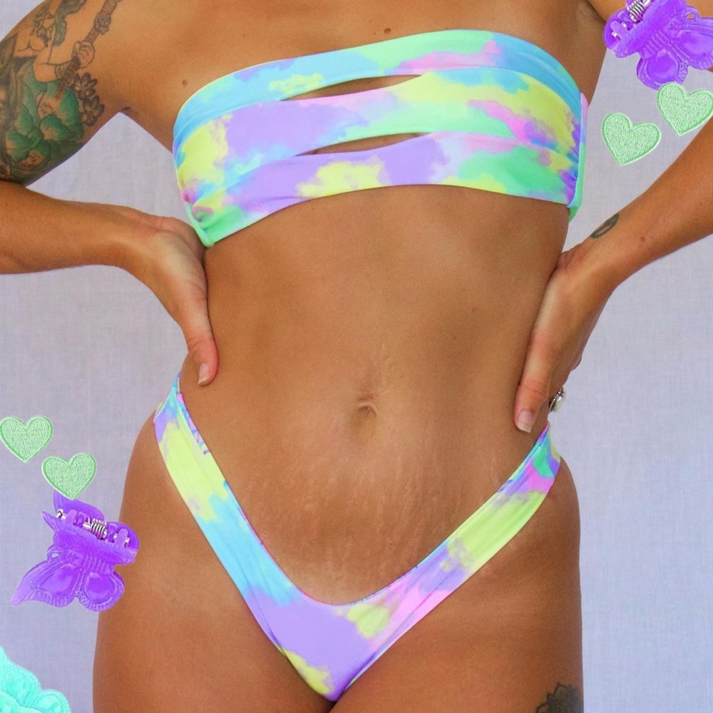 Moana Bikini Pouty Paris Top Only